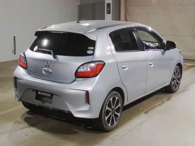 MITSUBISHI MIRAGE