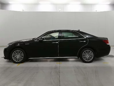 Toyota CROWN MAJESTA