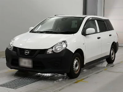 Nissan AD