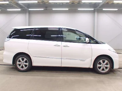 Toyota Estima Hybrid
