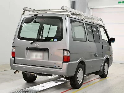 Mazda Bongo Van