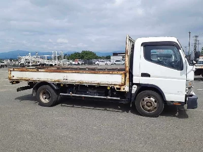 Mitsubishi Fuso Canter