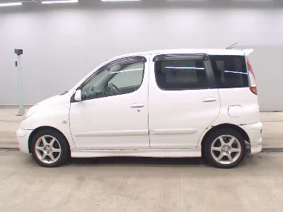 Toyota FUN CARGO