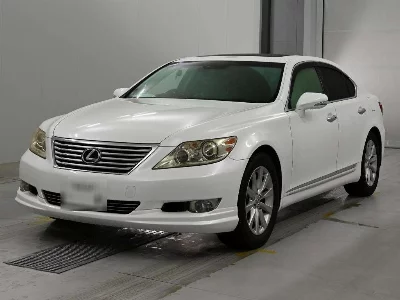 Lexus LS460L
