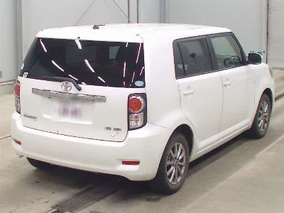 Toyota Corolla Rumion
