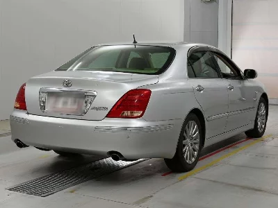 Toyota CROWN MAJESTA