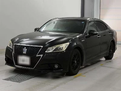 Toyota CROWN HYBRID