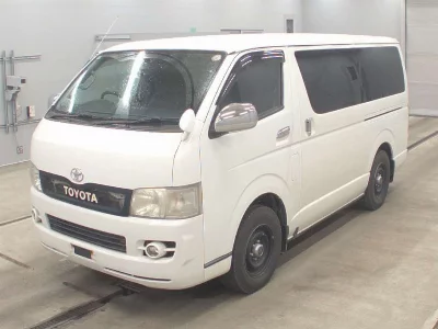 Toyota HiAce Van