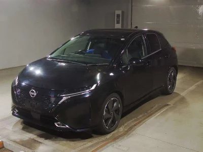 NISSAN AURA