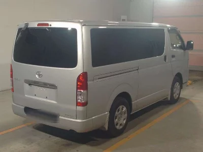 Mitsubishi Triton