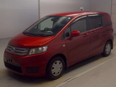 Honda Freed Spike