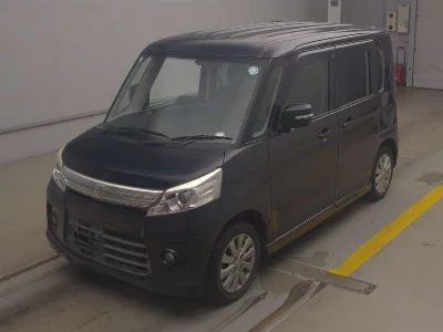 Suzuki Spacia Custom
