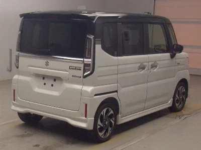 Suzuki Spacia Custom