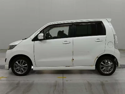 Suzuki WAGON R STINGRAY