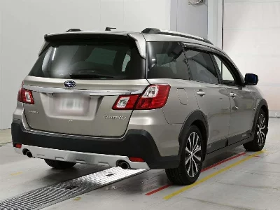 Subaru Exiga Crossover 7