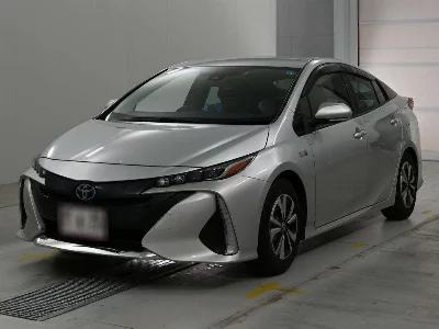 Toyota Prius PHV