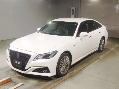 Toyota CROWN HYBRID