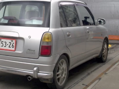 Daihatsu Mira Gino