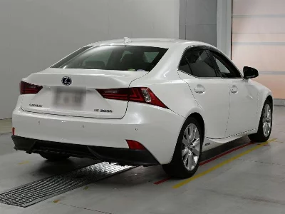 Lexus IS300h