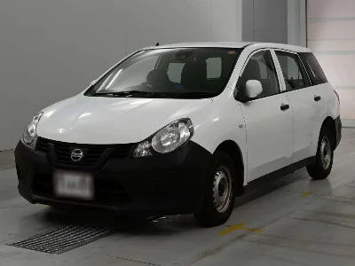 Nissan AD