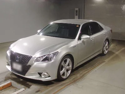 Toyota CROWN HYBRID