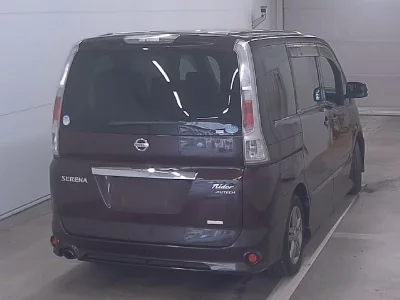 NISSAN SERENA