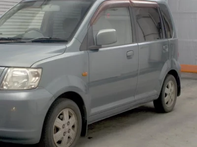 Nissan Otti
