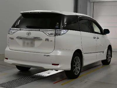 Toyota Estima Hybrid