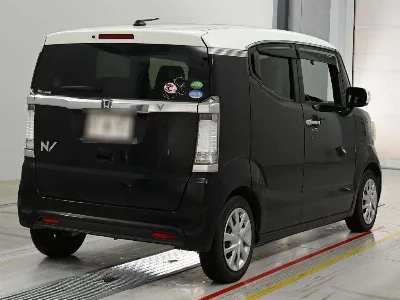 Honda N-Box Slash