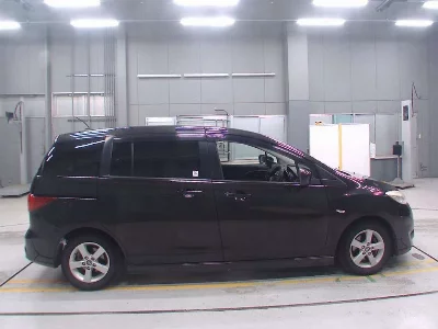 Nissan Lafesta
