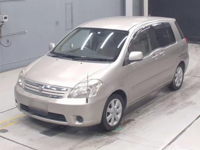 Toyota Raum