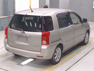 Toyota Raum