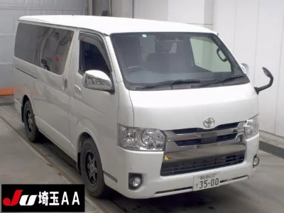 Toyota HiAce Van