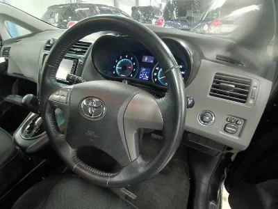 Toyota Mark X Zio