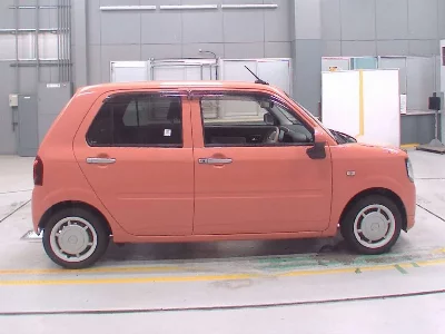 Daihatsu Mira Tocot