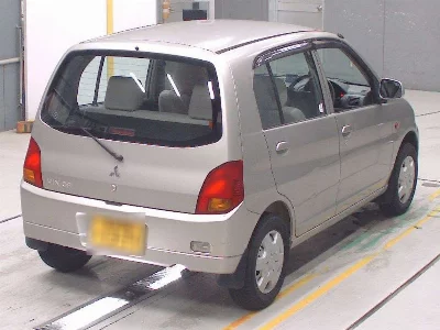 Mitsubishi Minica
