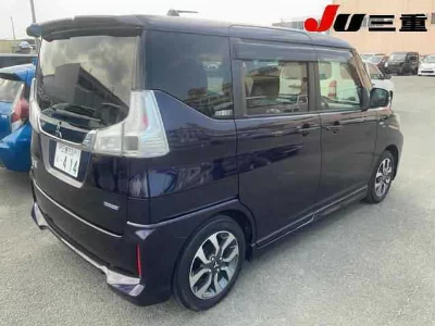 Mitsubishi Delica D:2