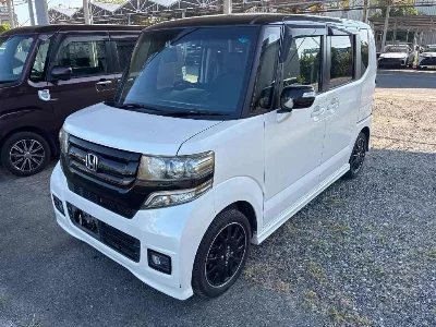 Honda N BOX CUSTOM