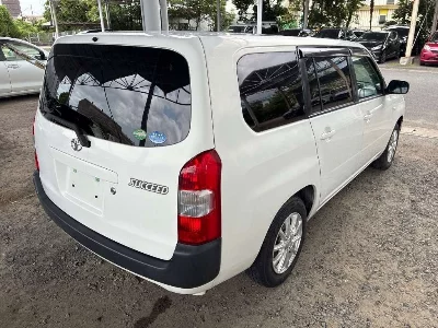Toyota SUCCEED WAGON