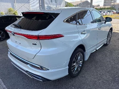 Toyota HARRIER HYBRID