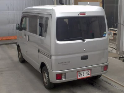 Mitsubishi Minicab