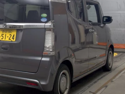 Honda N-Box Slash