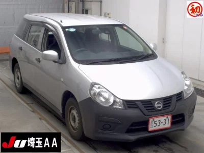NISSAN AD VAN