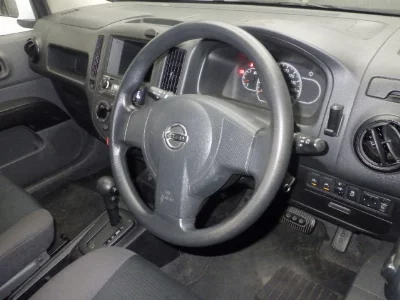 Nissan AD