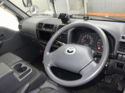 Mazda BONGO TRUCK