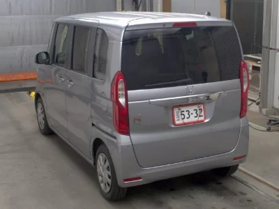 Honda N BOX