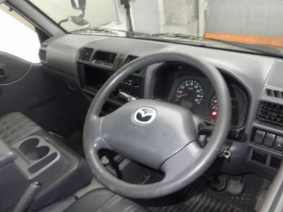 Mazda BONGO TRUCK