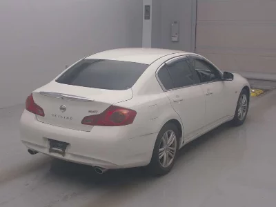 Nissan Skyline