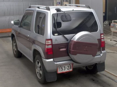 Mitsubishi Pajero Mini