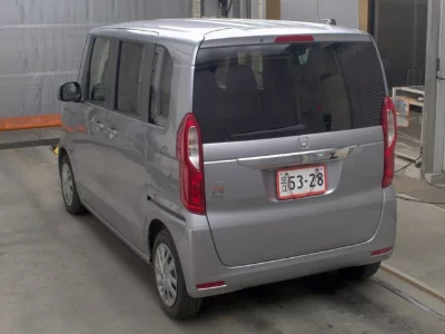 Honda N BOX